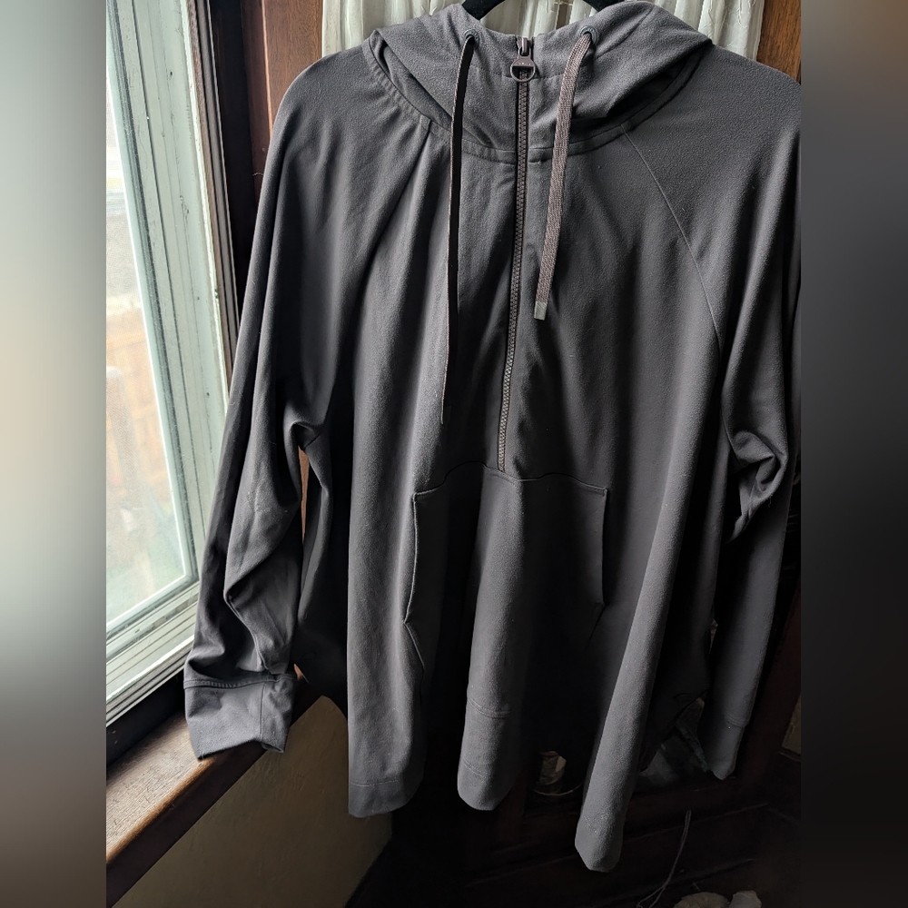 Athleta Glacier Handkerchief Poncho Hoodie, oversized, quarter-zip
